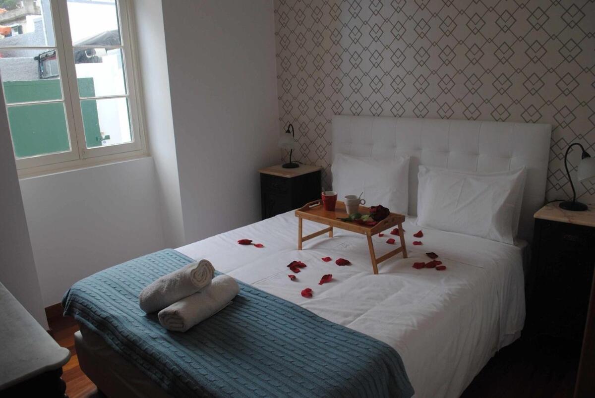 Vila Rosa - Renovated House Overlooking The Sea Hotel Funchal  Exterior foto